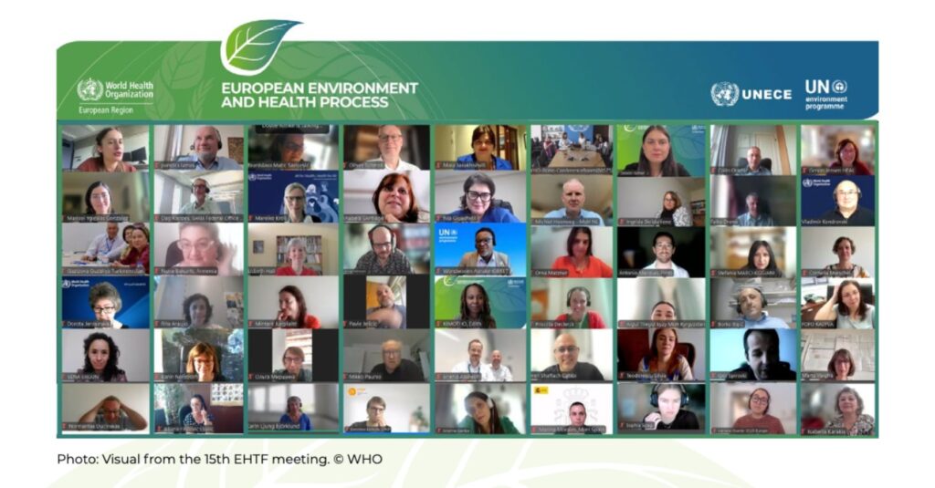 Das Bild zeigt das 15. digitale Treffen der European Environment and Health Task Force. Man sieht die Gesichter der Teilnehmenden sowie die Logos von der Weltgesundheitsorganisation, der Wirtschaftskommission für Europa (UNECE) sowie des UN Environment Programmes.